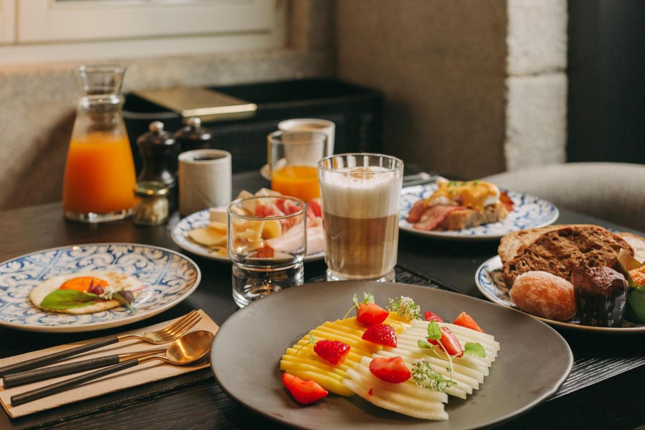 Torel Palace פורטו מראה חיצוני תמונה A typical breakfast in the Netherlands