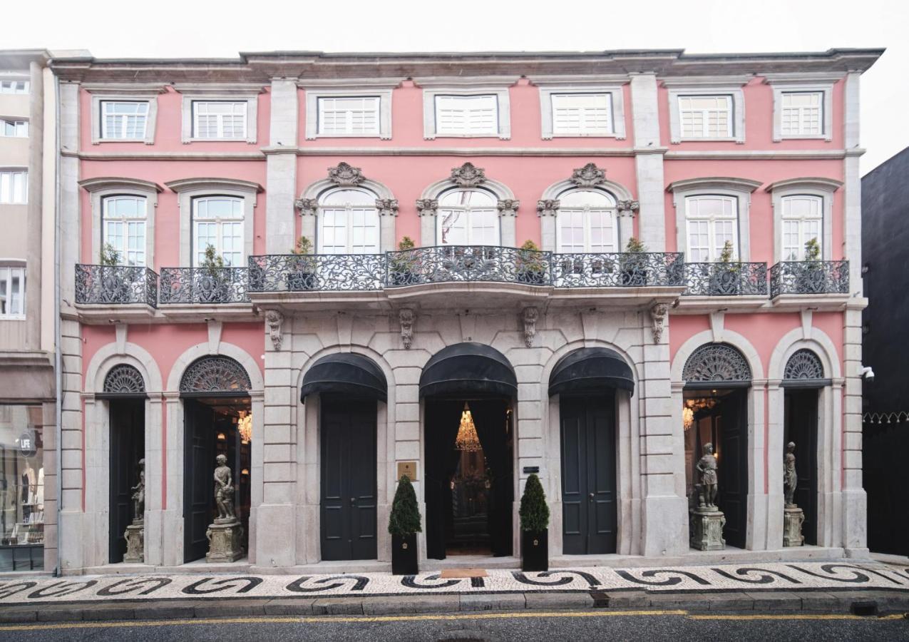 Torel Palace פורטו מראה חיצוני תמונה The Pink House, Dublin