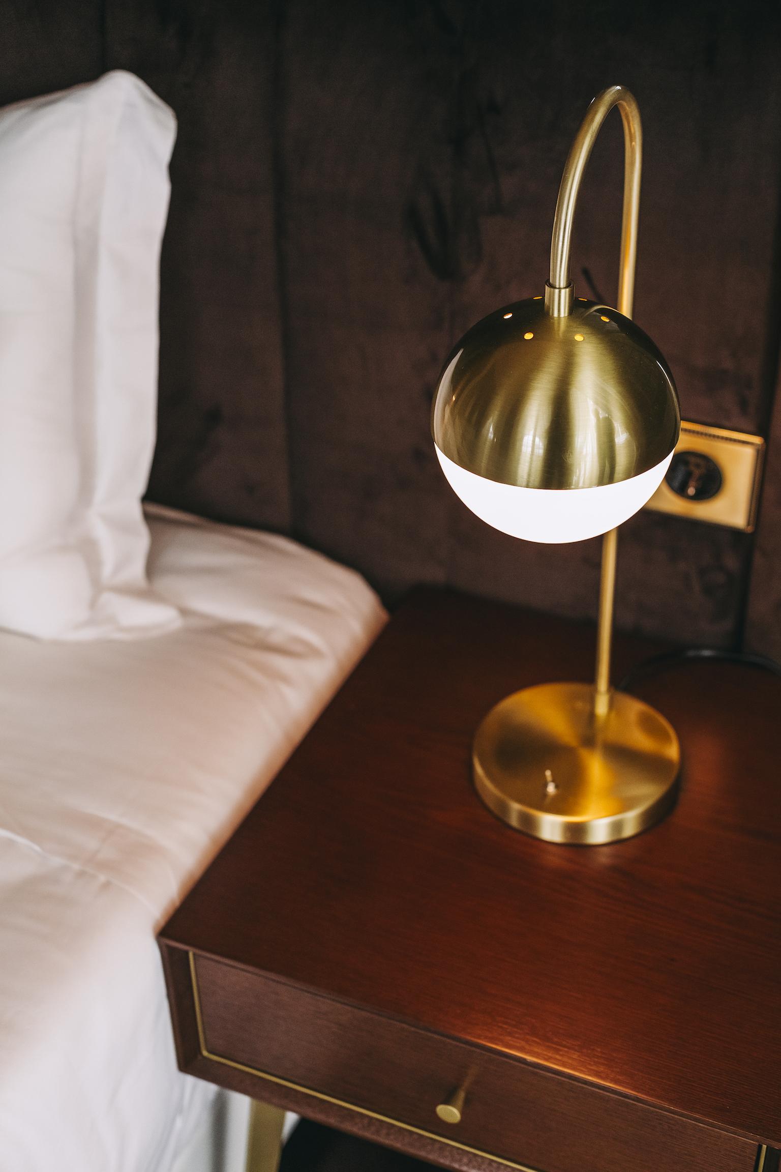 Torel Palace פורטו מראה חיצוני תמונה A table lamp